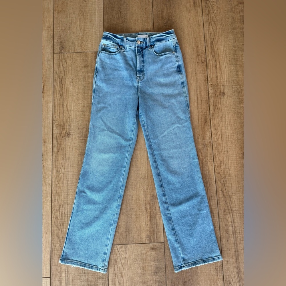 Good American Straight Leg Jeans High Rise Light Wash Size 4/27 Like New